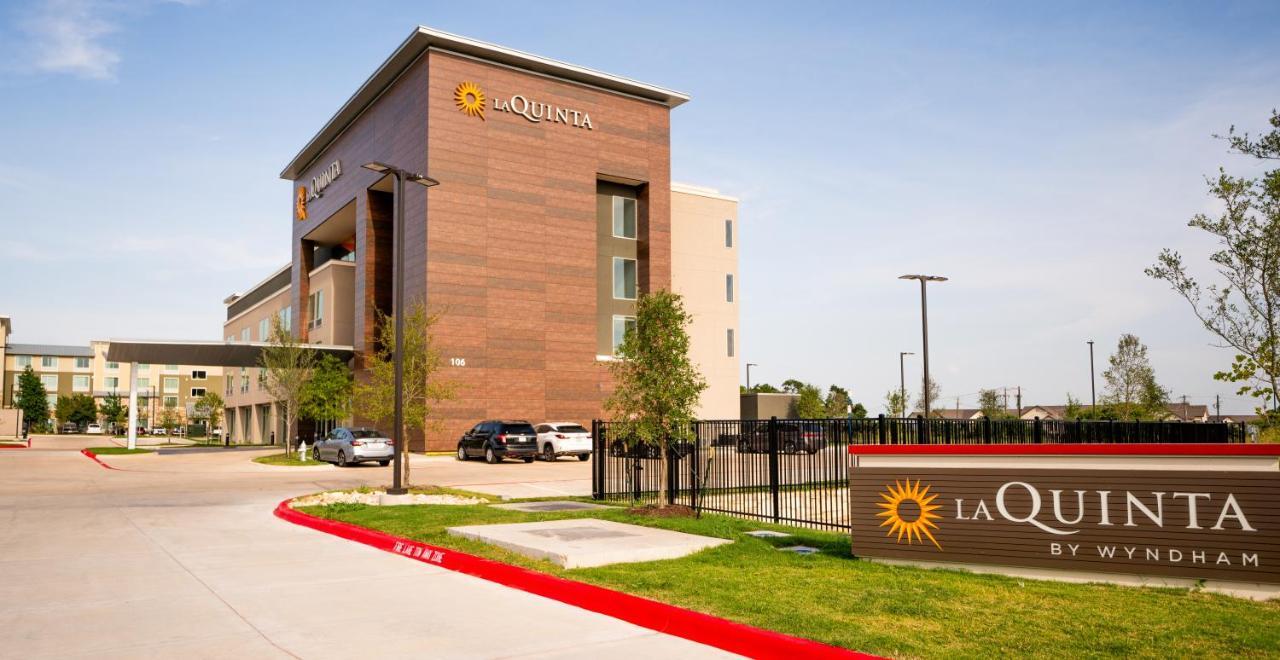 La Quinta & By Wyndham Parmer Tech Ridge Austin